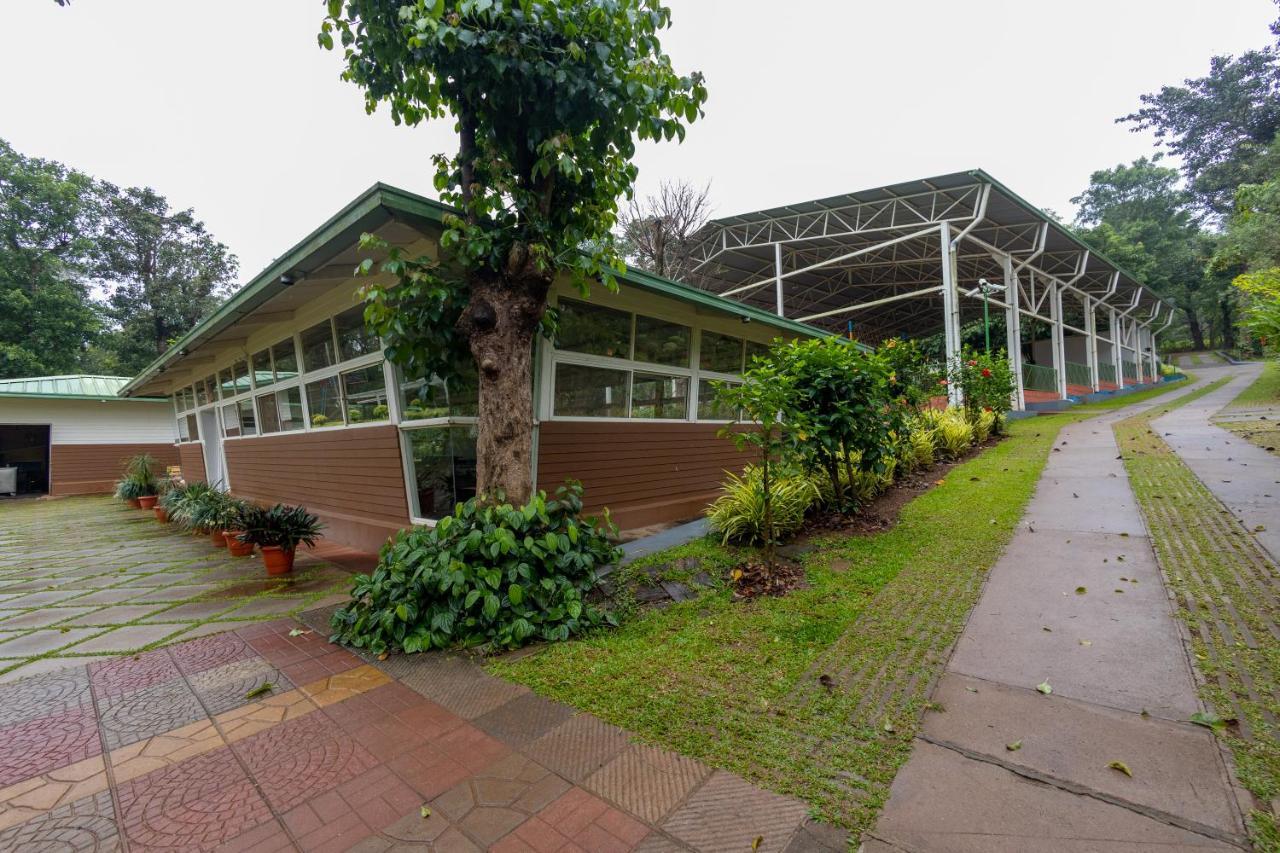 Honeydewwz Exoticaa Hotel & Resort Chikmagalur Exterior photo