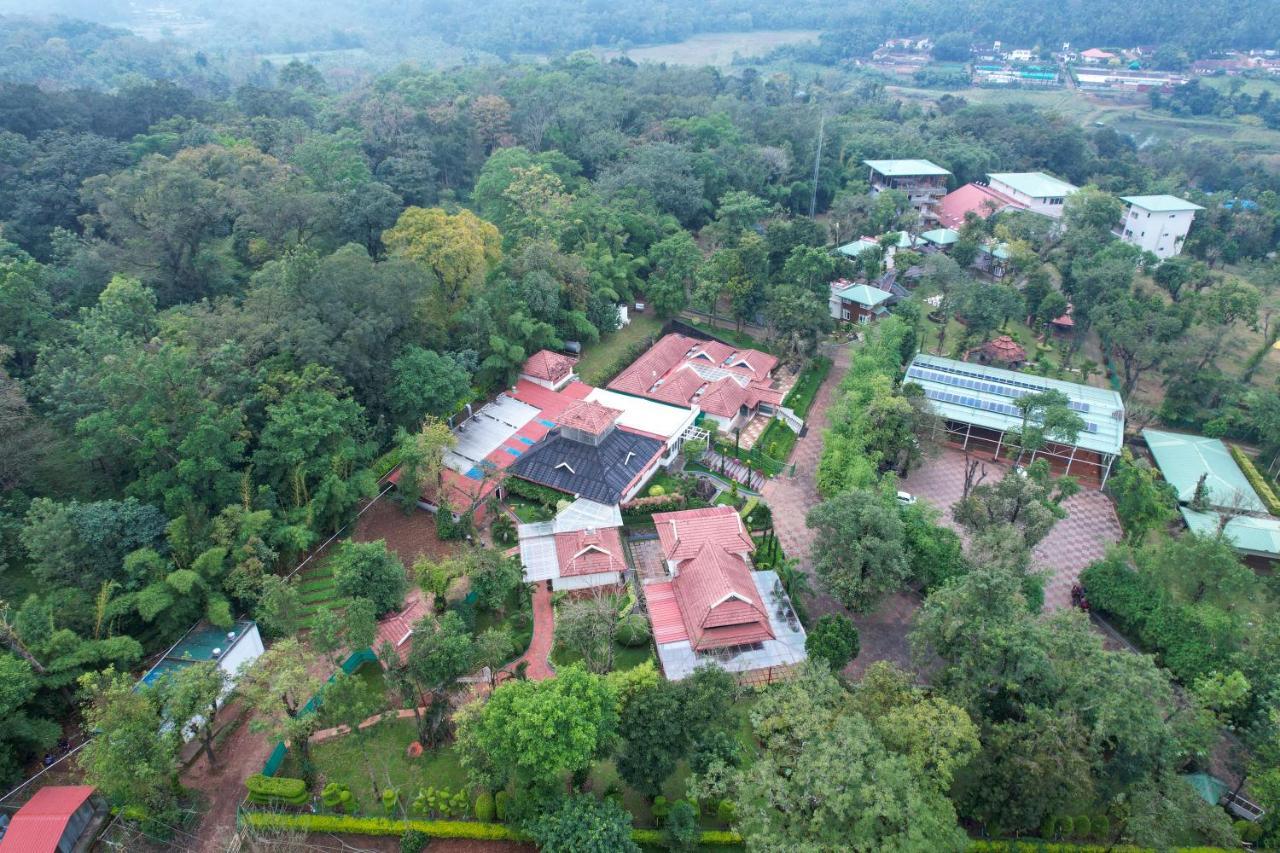 Honeydewwz Exoticaa Hotel & Resort Chikmagalur Exterior photo