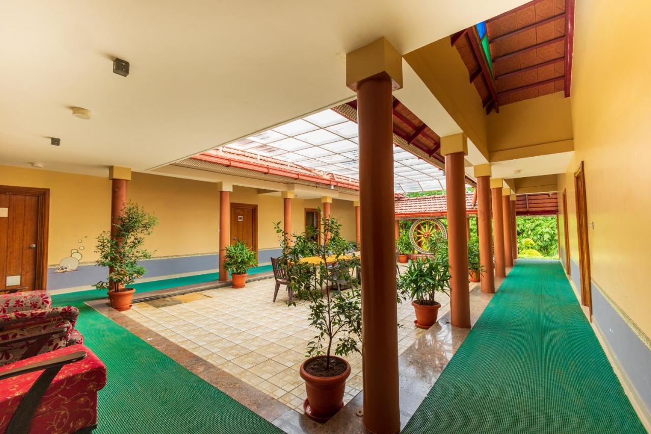 Honeydewwz Exoticaa Hotel & Resort Chikmagalur Exterior photo